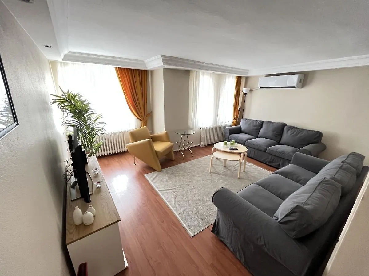 Urban Comfort In Nisantasi - Central & Spacious Istanbul Turkey