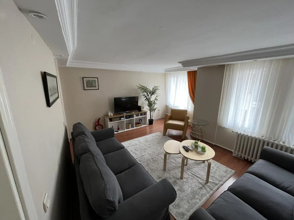 Urban Comfort In Nisantasi - Central & Spacious 伊斯坦布尔 公寓